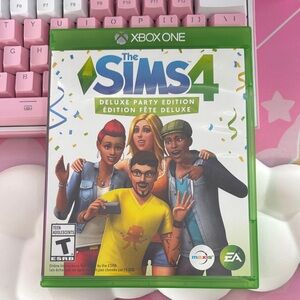 The Sims 4 Deluxe Party Edition (Xbox One) - White/Green Cover
